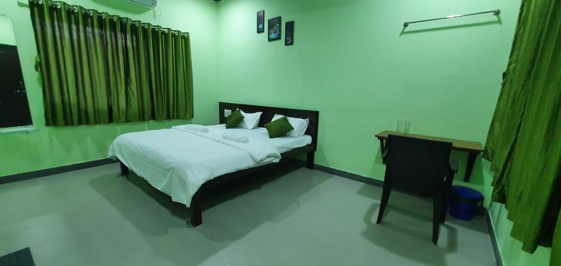 Hotel Happy Holiday Alibaug Alībāg Exterior foto